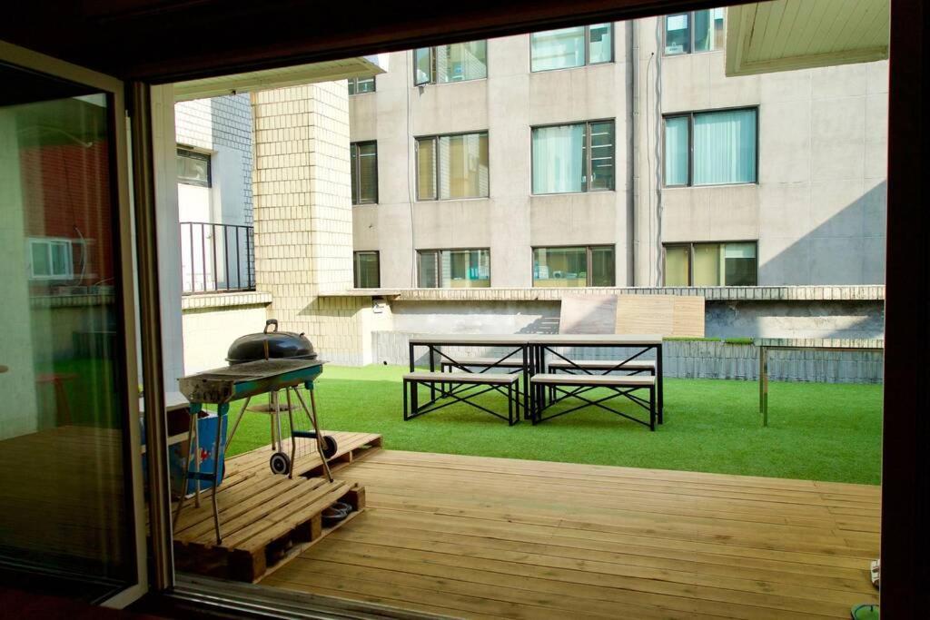 도심속팬션강남역초근접60평대단체가능한 럭셔리 테라스 파티룸 Bbq가능 Seoul